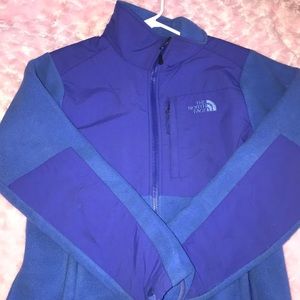 Small Blue Women’s North Face Fleece